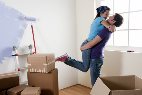 Transparent load-based pricing for a local house removal