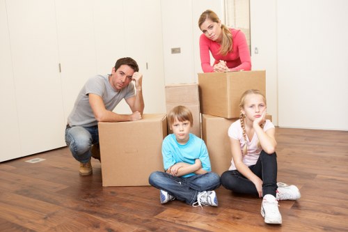 Free quote information for Holland Park man and van service